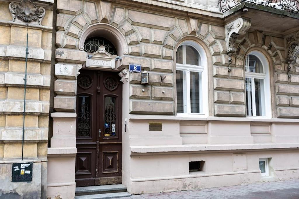 Salve Station Aparthotel Krakow Exterior photo